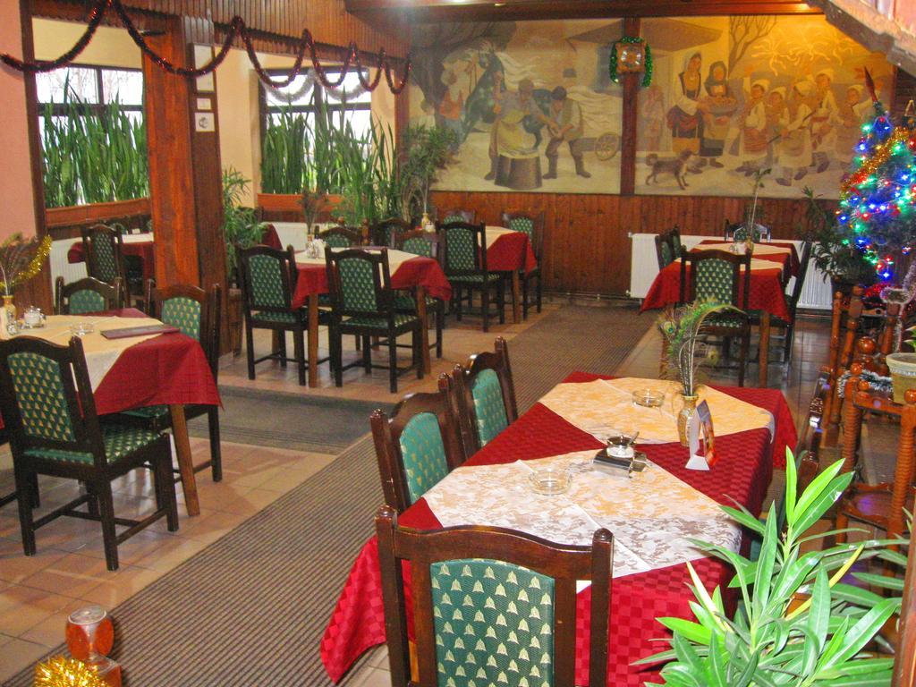 Amfora Rooms Caribrod ディミトロヴグラード エクステリア 写真
