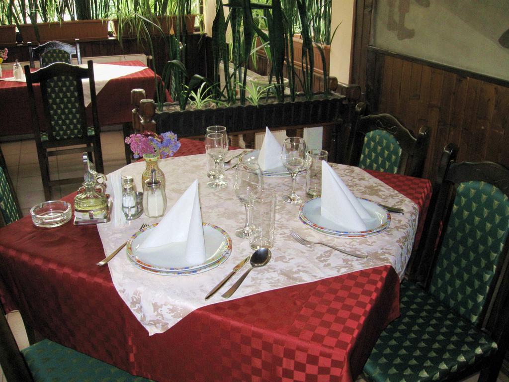Amfora Rooms Caribrod ディミトロヴグラード エクステリア 写真